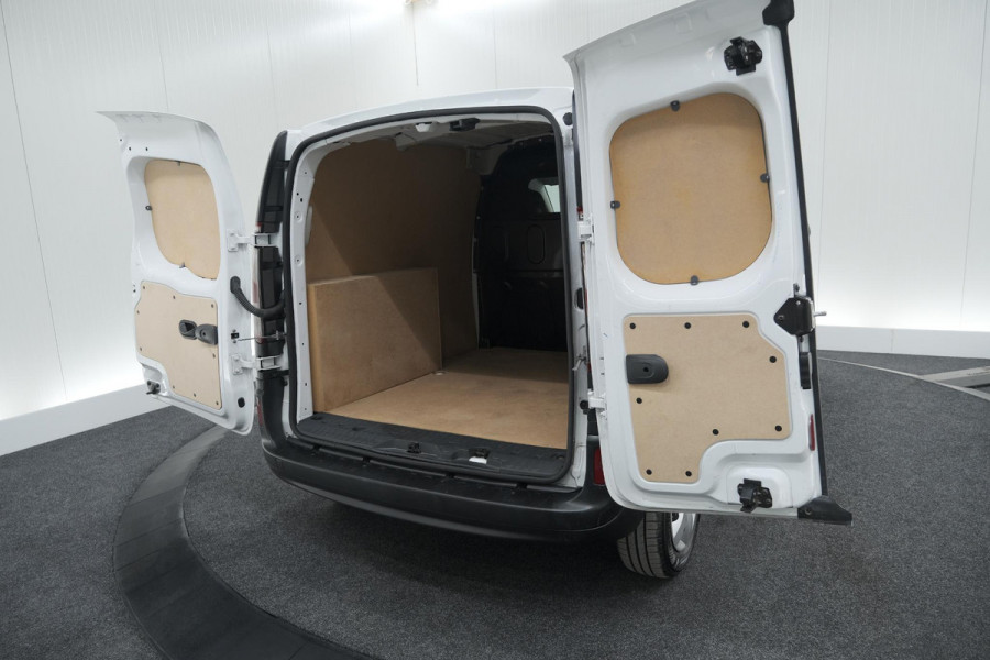Renault Kangoo E-Tech 33 kWh 82 PK | Koopaccu | Laadruimte Betimmering | Airco | Cruise Control | DAB Radio