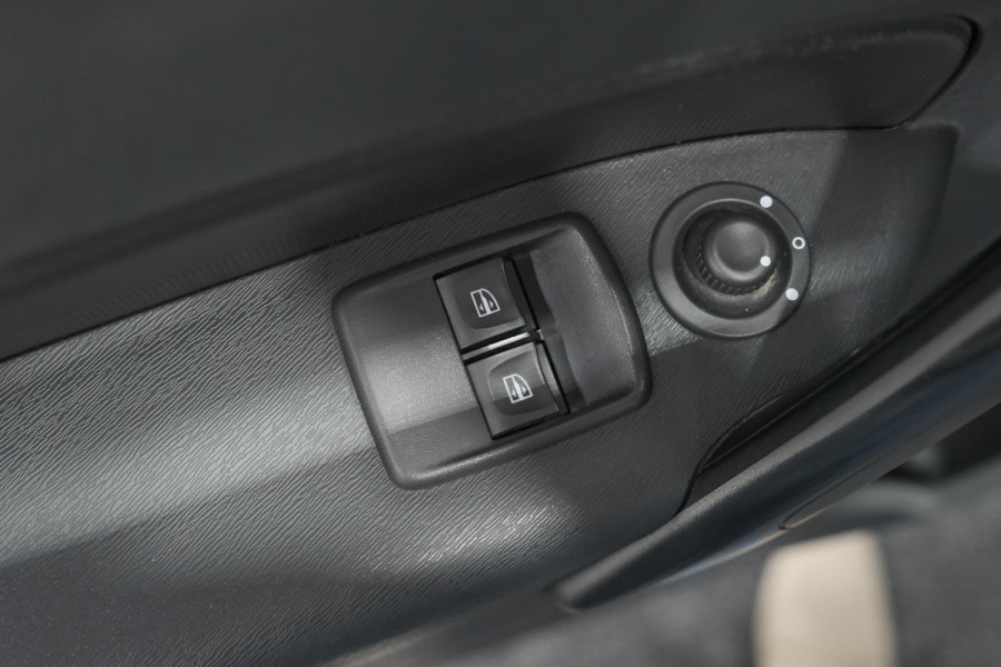 Renault Kangoo E-Tech 33 kWh 82 PK | Koopaccu | Laadruimte Betimmering | Airco | Cruise Control | DAB Radio