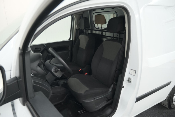 Renault Kangoo E-Tech 33 kWh 82 PK | Koopaccu | Laadruimte Betimmering | Airco | Cruise Control | DAB Radio