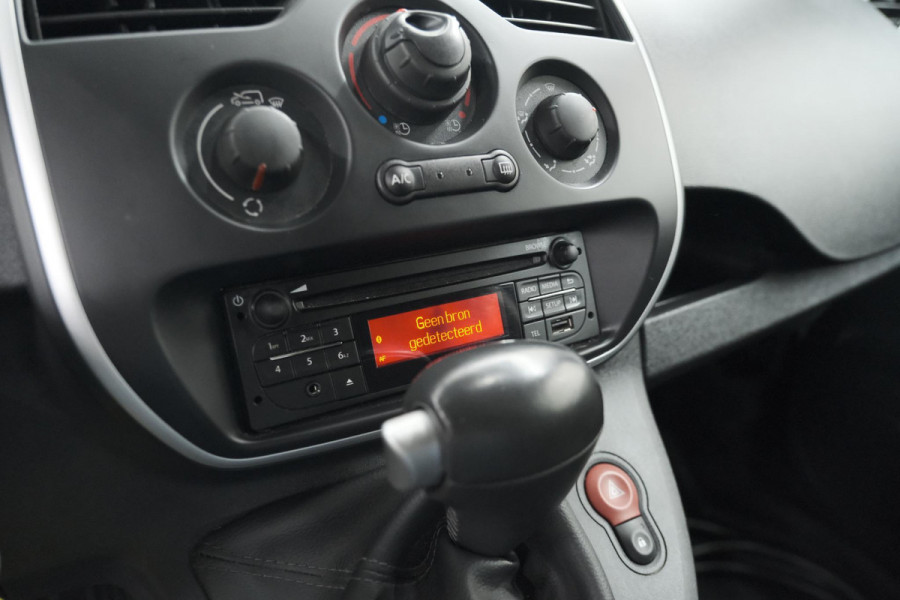 Renault Kangoo E-Tech 33 kWh 82 PK | Koopaccu | Laadruimte Betimmering | Airco | Cruise Control | DAB Radio