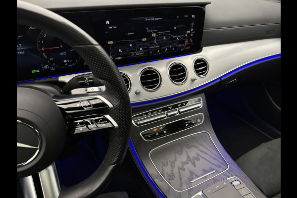 Mercedes-Benz E-Klasse Estate 300 e AMG Line | Panoramadak | Multispaaks lichtmetalen velgen | MBUX wide screen | Navigatie | Parking support | Inclusief 24 maanden MB Certified garantie voor Europa.