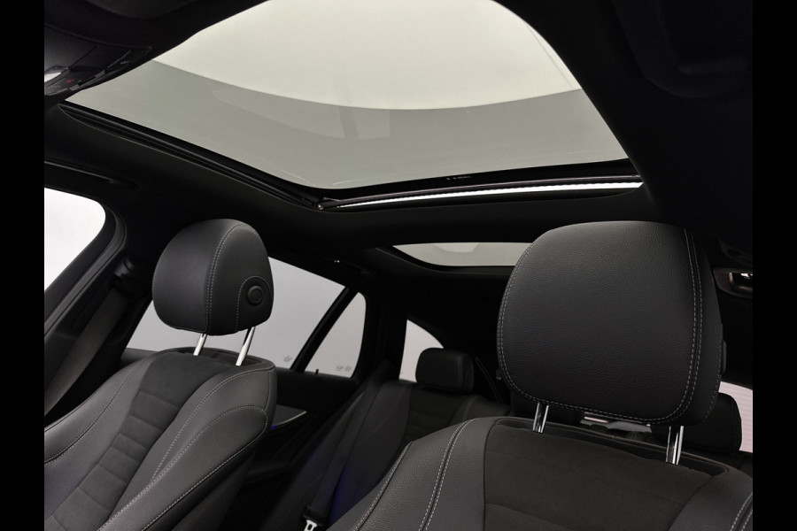 Mercedes-Benz E-Klasse Estate 300 e AMG Line | Panoramadak | Multispaaks lichtmetalen velgen | MBUX wide screen | Navigatie | Parking support | Inclusief 24 maanden MB Certified garantie voor Europa.