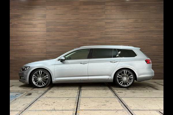 Volkswagen Passat Variant 1.4 TSI ACT Highline Business Navi | Camera | Massagestoel | Carplay | Climate | Cruise adaptief