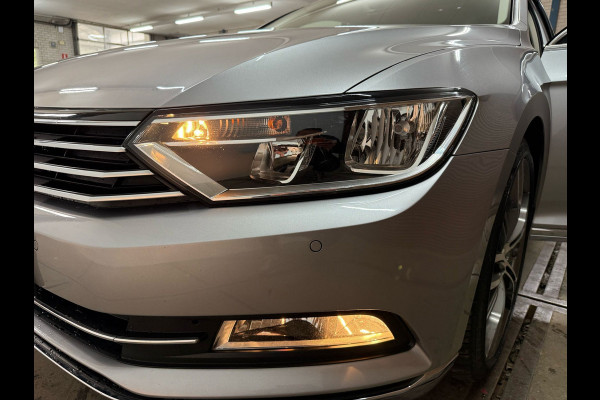 Volkswagen Passat Variant 1.4 TSI ACT Highline Business Navi | Camera | Massagestoel | Carplay | Climate | Cruise adaptief
