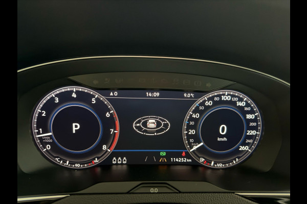 Volkswagen Passat Variant 1.4 TSI ACT Highline Business Navi | Camera | Massagestoel | Carplay | Climate | Cruise adaptief
