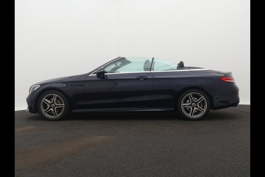 Mercedes-Benz C-Klasse Cabrio 200 Premium Plus Pack | 5 spaaks lichtmetalen velgen | Navigatie | Parking support met Camera achter | Louwman Basispakket  met 1 jaar Bovag Garantie.