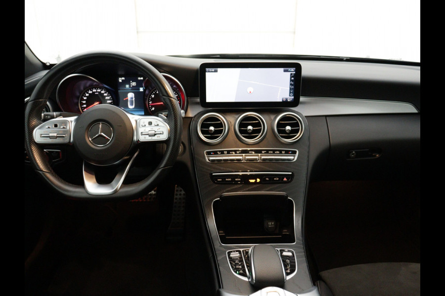 Mercedes-Benz C-Klasse Cabrio 200 Premium Plus Pack | 5 spaaks lichtmetalen velgen | Navigatie | Parking support met Camera achter | Louwman Basispakket  met 1 jaar Bovag Garantie.