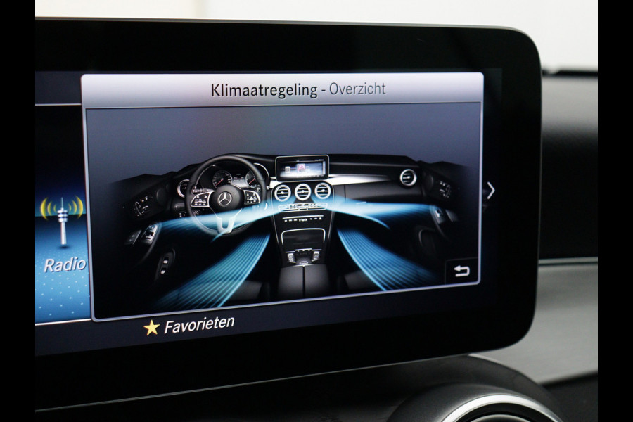 Mercedes-Benz C-Klasse Cabrio 200 Premium Plus Pack | 5 spaaks lichtmetalen velgen | Navigatie | Parking support met Camera achter | Louwman Basispakket  met 1 jaar Bovag Garantie.