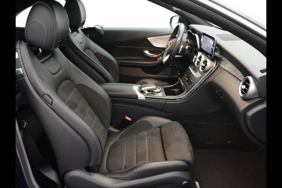 Mercedes-Benz C-Klasse Cabrio 200 Premium Plus Pack | 5 spaaks lichtmetalen velgen | Navigatie | Parking support met Camera achter | Louwman Basispakket  met 1 jaar Bovag Garantie.