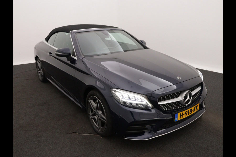Mercedes-Benz C-Klasse Cabrio 200 Premium Plus Pack | 5 spaaks lichtmetalen velgen | Navigatie | Parking support met Camera achter | Louwman Basispakket  met 1 jaar Bovag Garantie.