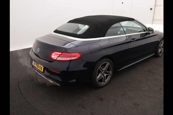 Mercedes-Benz C-Klasse Cabrio 200 Premium Plus Pack | 5 spaaks lichtmetalen velgen | Navigatie | Parking support met Camera achter | Louwman Basispakket  met 1 jaar Bovag Garantie.