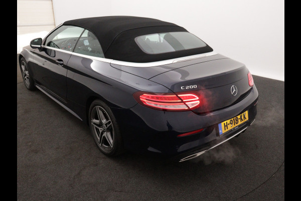 Mercedes-Benz C-Klasse Cabrio 200 Premium Plus Pack | 5 spaaks lichtmetalen velgen | Navigatie | Parking support met Camera achter | Louwman Basispakket  met 1 jaar Bovag Garantie.