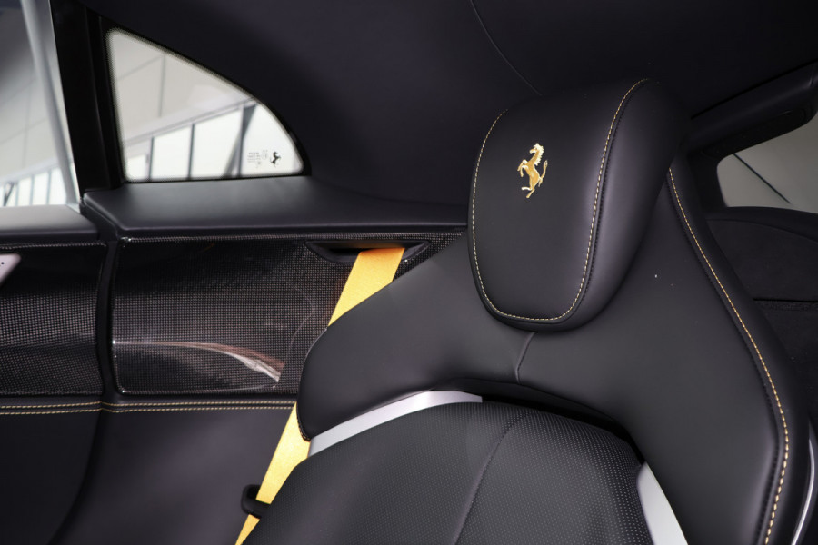 Ferrari Purosangue 6.5 V12 | NEW | NO REGISTRATION | VAT REF. | 135K OPTIONS | CARBON WHEELHOUSE, R+F DIFFUSERS, UNDERDOOR, MIRRORS, DOORPANELS, KI MASSAGE REAR SEATS | FULL LEATHER PACK | DIGITAL REAR VIEW CAMERA | PRIVACY GLASS | REAR SEATS COOLED/HEATED | BURMESTER HIGH END AUDIO | ACTIVE MATRIX LED HEADLIGHTS