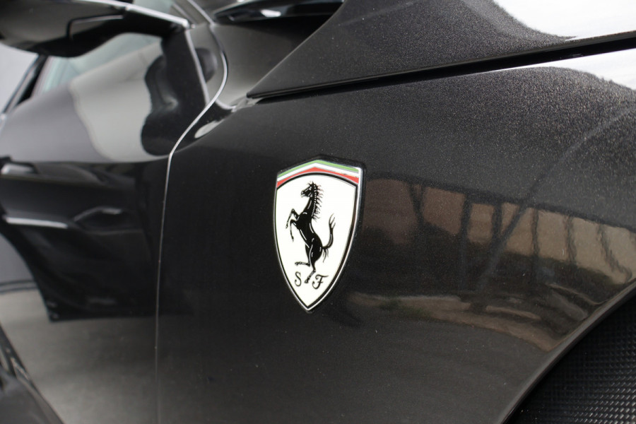 Ferrari Purosangue 6.5 V12 | NEW | NO REGISTRATION | VAT REF. | 135K OPTIONS | CARBON WHEELHOUSE, R+F DIFFUSERS, UNDERDOOR, MIRRORS, DOORPANELS, KI MASSAGE REAR SEATS | FULL LEATHER PACK | DIGITAL REAR VIEW CAMERA | PRIVACY GLASS | REAR SEATS COOLED/HEATED | BURMESTER HIGH END AUDIO | ACTIVE MATRIX LED HEADLIGHTS