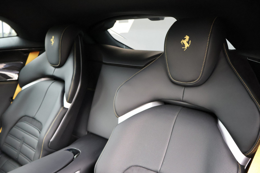 Ferrari Purosangue 6.5 V12 | NEW | NO REGISTRATION | VAT REF. | 135K OPTIONS | CARBON WHEELHOUSE, R+F DIFFUSERS, UNDERDOOR, MIRRORS, DOORPANELS, KI MASSAGE REAR SEATS | FULL LEATHER PACK | DIGITAL REAR VIEW CAMERA | PRIVACY GLASS | REAR SEATS COOLED/HEATED | BURMESTER HIGH END AUDIO | ACTIVE MATRIX LED HEADLIGHTS