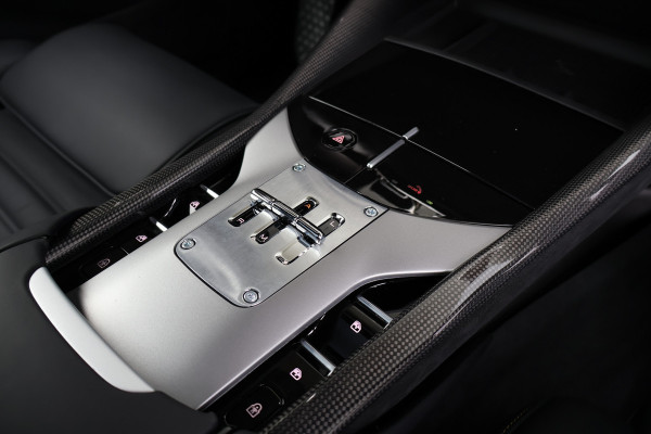 Ferrari Purosangue 6.5 V12 | NEW | NO REGISTRATION | VAT REF. | 135K OPTIONS | CARBON WHEELHOUSE, R+F DIFFUSERS, UNDERDOOR, MIRRORS, DOORPANELS, KI MASSAGE REAR SEATS | FULL LEATHER PACK | DIGITAL REAR VIEW CAMERA | PRIVACY GLASS | REAR SEATS COOLED/HEATED | BURMESTER HIGH END AUDIO | ACTIVE MATRIX LED HEADLIGHTS