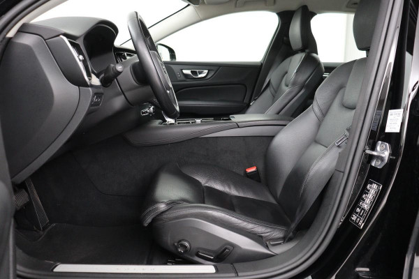 Volvo V60 2.0 T8 Recharge AWD Inscription | Leder | Stoelverwarming | Camera | Carplay | Memory | Adaptive cruise | Keyless | Full LED