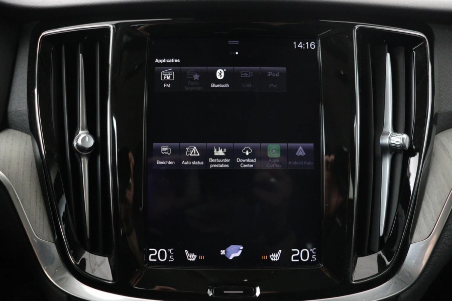 Volvo V60 2.0 T8 Recharge AWD Inscription | Leder | Stoelverwarming | Camera | Carplay | Memory | Adaptive cruise | Keyless | Full LED