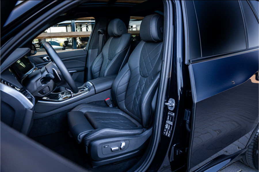 BMW X5 xDrive30d - Ex. BTW | Grijs Kenteken | M-Sport | Panorama | Elek. Trekhaak