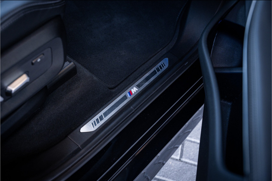 BMW X5 xDrive30d - Ex. BTW | Grijs Kenteken | M-Sport | Panorama | Elek. Trekhaak
