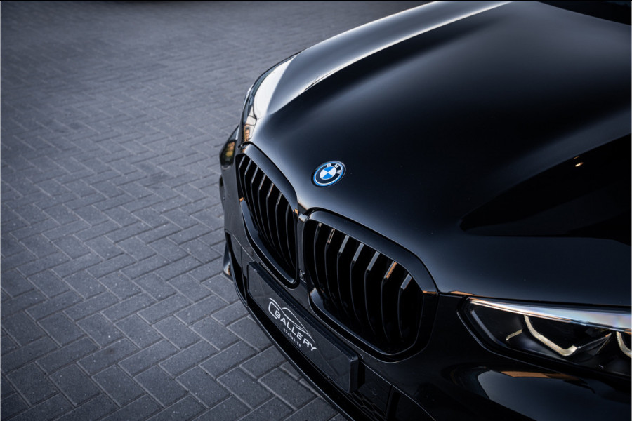 BMW X5 xDrive30d - Ex. BTW | Grijs Kenteken | M-Sport | Panorama | Elek. Trekhaak