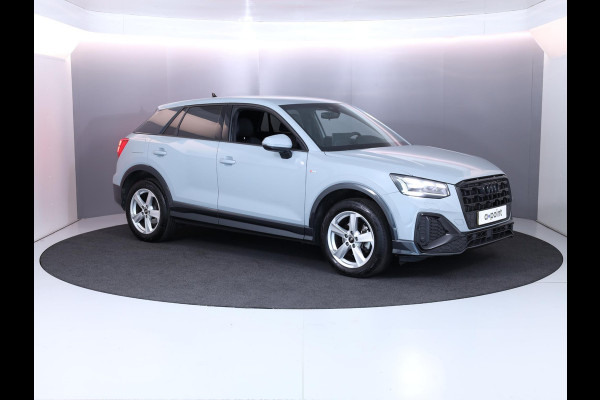 Audi Q2 35 TFSI S Edition Private lease vanaf €629,- pm | 150 pk S-tronic | Verlengde garantie | Navigatie | Parkeersensoren achter | Adaptieve cruise control | Matrix LED koplampen | S-line |