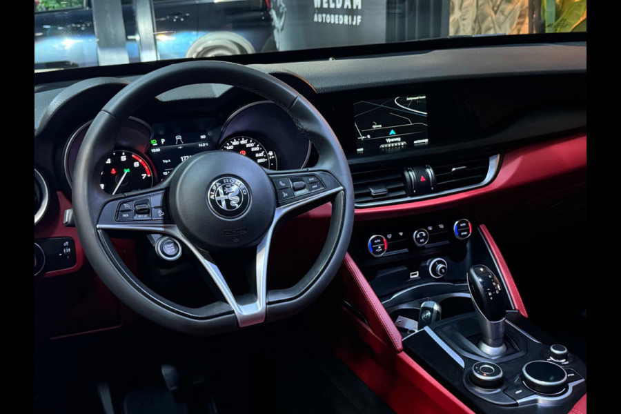 Alfa Romeo Stelvio 2.0 T AWD Super Q4 Garantie Camera PDC Leder Elek Achterklep DAB LED Cruise Clima Navi Rijklaar