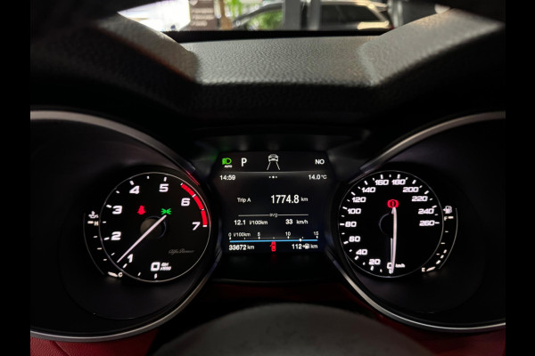 Alfa Romeo Stelvio 2.0 T AWD Super Q4 Garantie Camera PDC Leder Elek Achterklep DAB LED Cruise Clima Navi Rijklaar