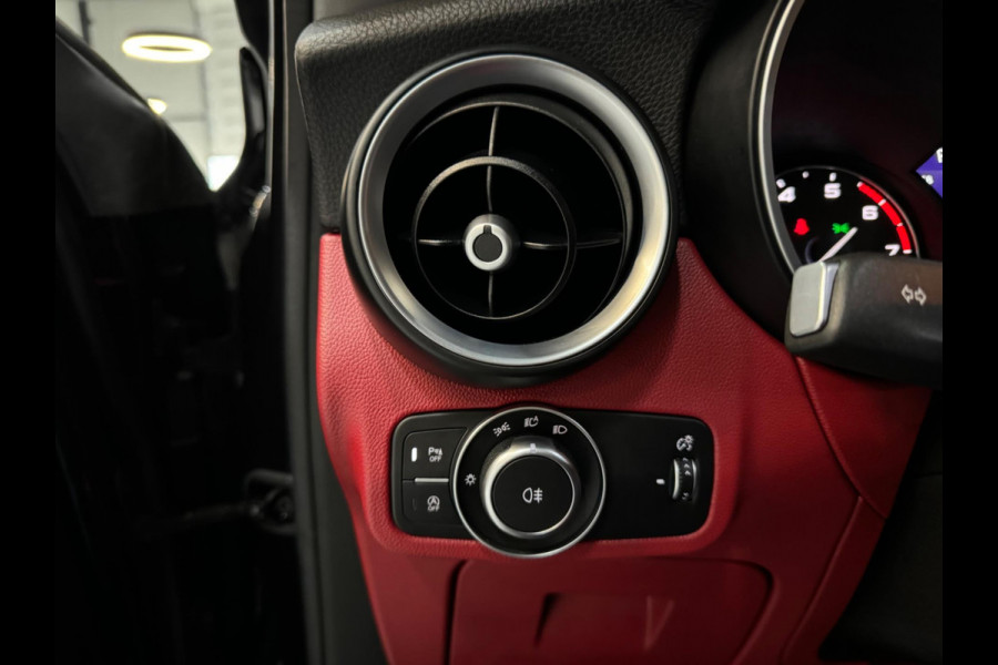 Alfa Romeo Stelvio 2.0 T AWD Super Q4 Garantie Camera PDC Leder Elek Achterklep DAB LED Cruise Clima Navi Rijklaar