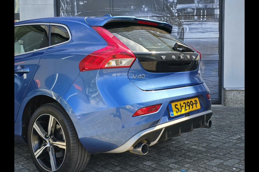 Volvo V40 2.0 T4 R-Design