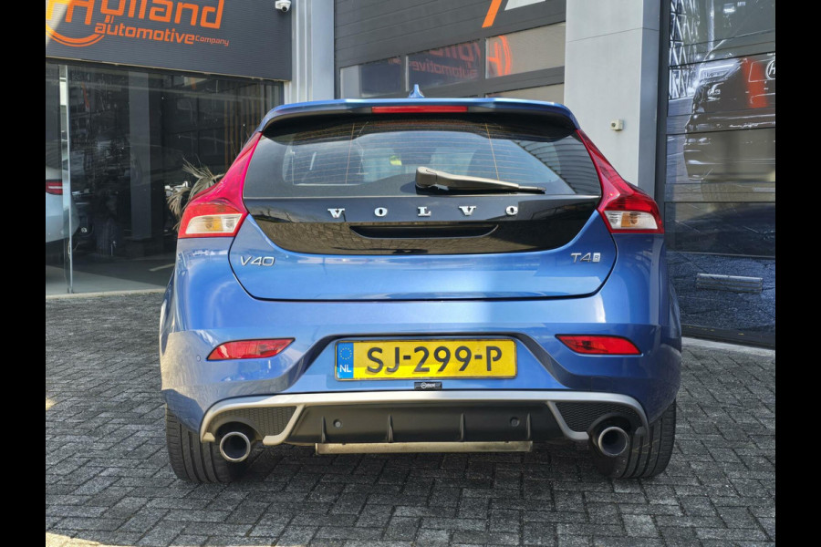 Volvo V40 2.0 T4 R-Design