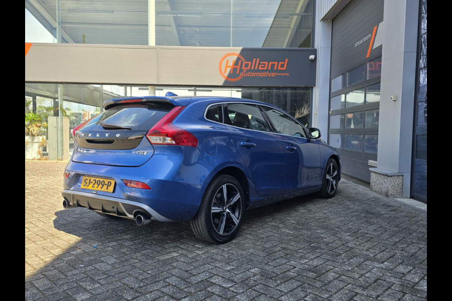 Volvo V40 2.0 T4 R-Design