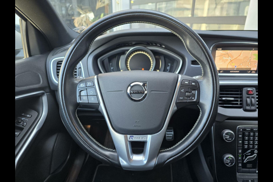 Volvo V40 2.0 T4 R-Design