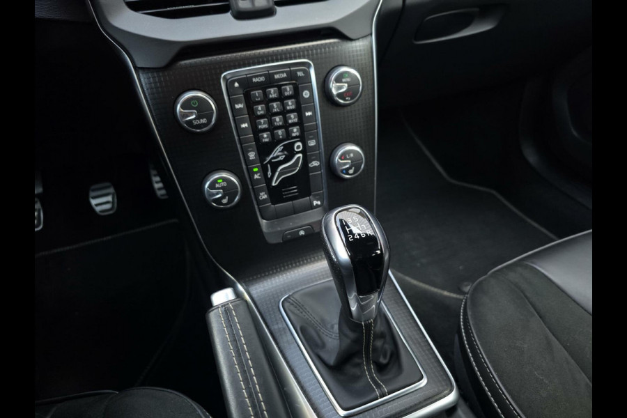 Volvo V40 2.0 T4 R-Design