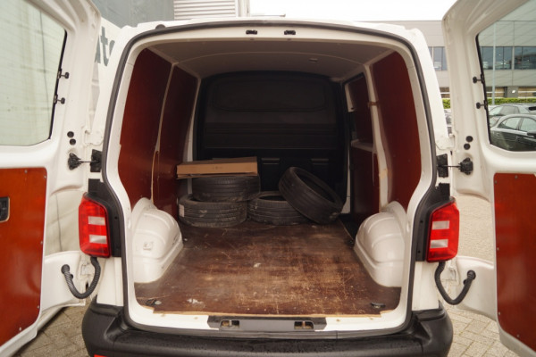 Volkswagen Transporter 2.0 TDI L1-H1 Comfortline -AIRCO-CRUISE-NAVI-