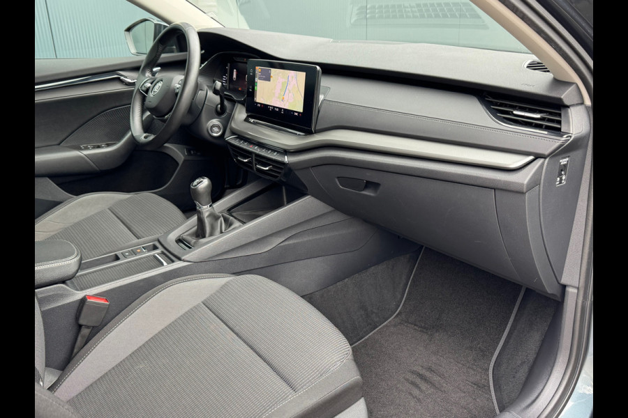 Škoda Octavia Combi * Trekhaak * Visueel Cockpit * AppleCarPlay * Pdc Voor + Achter *