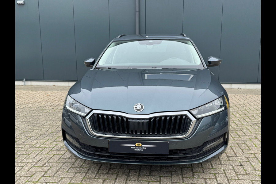 Škoda Octavia Combi * Trekhaak * Visueel Cockpit * AppleCarPlay * Pdc Voor + Achter *