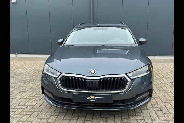 Škoda Octavia Combi * Trekhaak * Visueel Cockpit * AppleCarPlay * Pdc Voor + Achter *