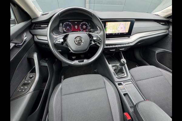 Škoda Octavia Combi * Trekhaak * Visueel Cockpit * AppleCarPlay * Pdc Voor + Achter *
