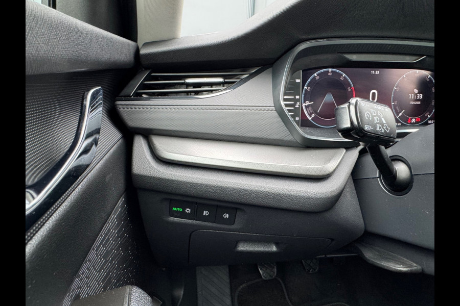 Škoda Octavia Combi * Trekhaak * Visueel Cockpit * AppleCarPlay * Pdc Voor + Achter *