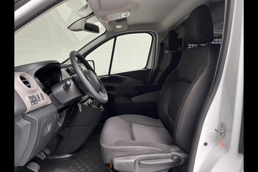 Renault Trafic Servicewagen 1.6 dCi euro6 T27 L1H1 Comfort Bott inrichting Victron v230 Standkachel Trekhaak RIJKLAARPRIJS!