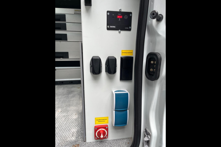 Renault Trafic Servicewagen 1.6 dCi euro6 T27 L1H1 Comfort Bott inrichting Victron v230 Standkachel Trekhaak RIJKLAARPRIJS!