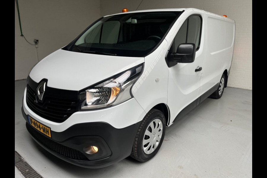 Renault Trafic Servicewagen 1.6 dCi euro6 T27 L1H1 Comfort Bott inrichting Victron v230 Standkachel Trekhaak RIJKLAARPRIJS!