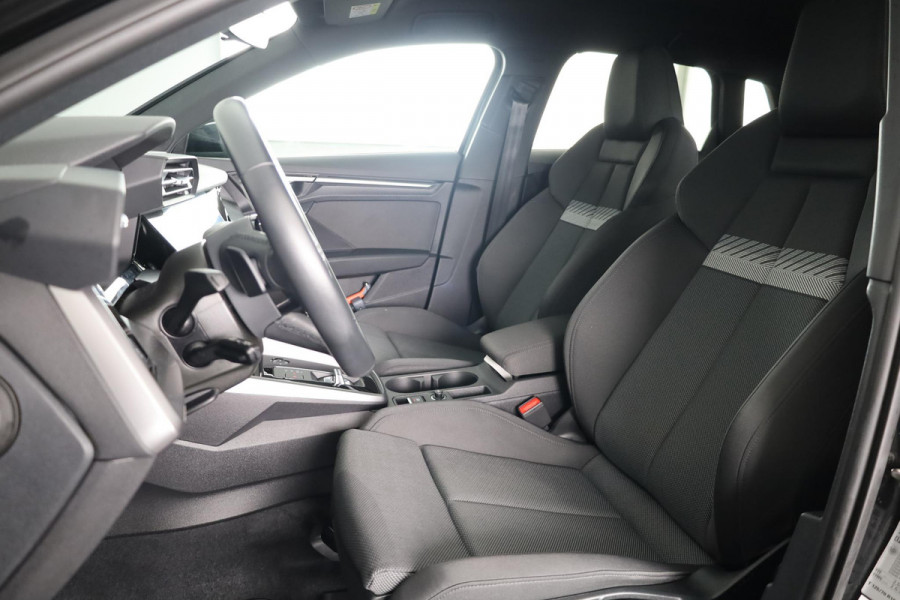 Audi A3 Sportback 30 TFSI Advanced edition 110 pk S-tronic | Verlengde garantie | Navigatie | Parkeersensoren achter | Cruise control | Stoelverwarming | Full-LED koplampen |