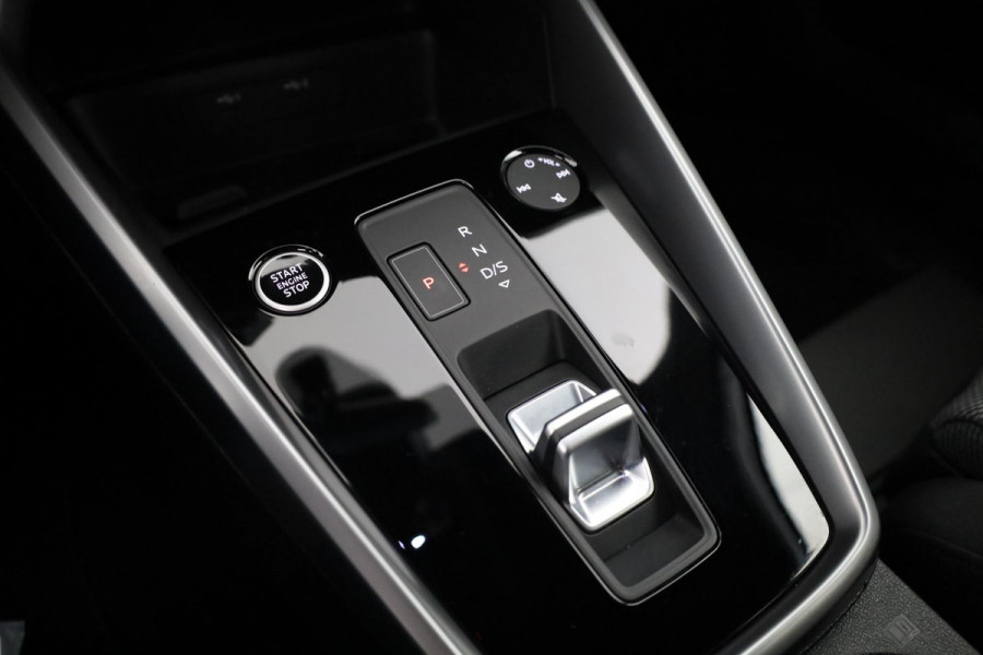 Audi A3 Sportback 30 TFSI Advanced edition 110 pk S-tronic | Verlengde garantie | Navigatie | Parkeersensoren achter | Cruise control | Stoelverwarming | Full-LED koplampen |