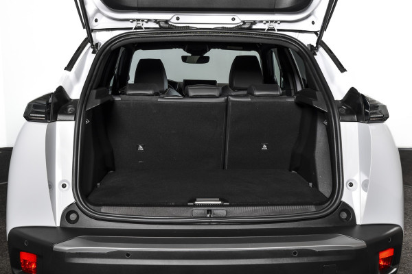 Peugeot 2008 1.2 PureTech 130 PK GT - Automaat | Dig. Cockpit | Adapt. Cruise | Elek. stoel | Stoelverw. | PDC | Camera | NAV + App. Connect | ECC | LM 17" | 6663