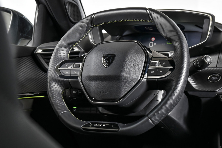 Peugeot 2008 1.2 PureTech 130 PK GT - Automaat | Dig. Cockpit | Adapt. Cruise | Elek. stoel | Stoelverw. | PDC | Camera | NAV + App. Connect | ECC | LM 17" | 6663
