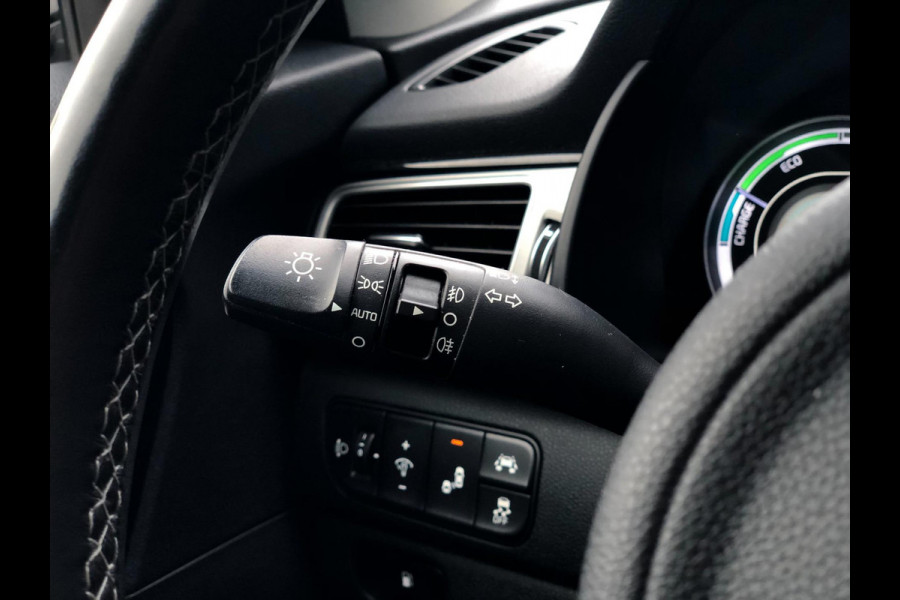 Kia Niro 1.6 GDi Hybrid ExecutiveLine | Leder, Navi, Camera, Memory, ACC, Stoelverw.+Koeling, Stuurverw., DAB | NAP |