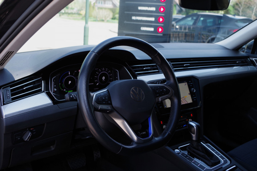 Volkswagen Passat Variant 1.4 TSI PHEV GTE 218 PK BNS, Camera, Adap. Cruise Control, LED, Carplay