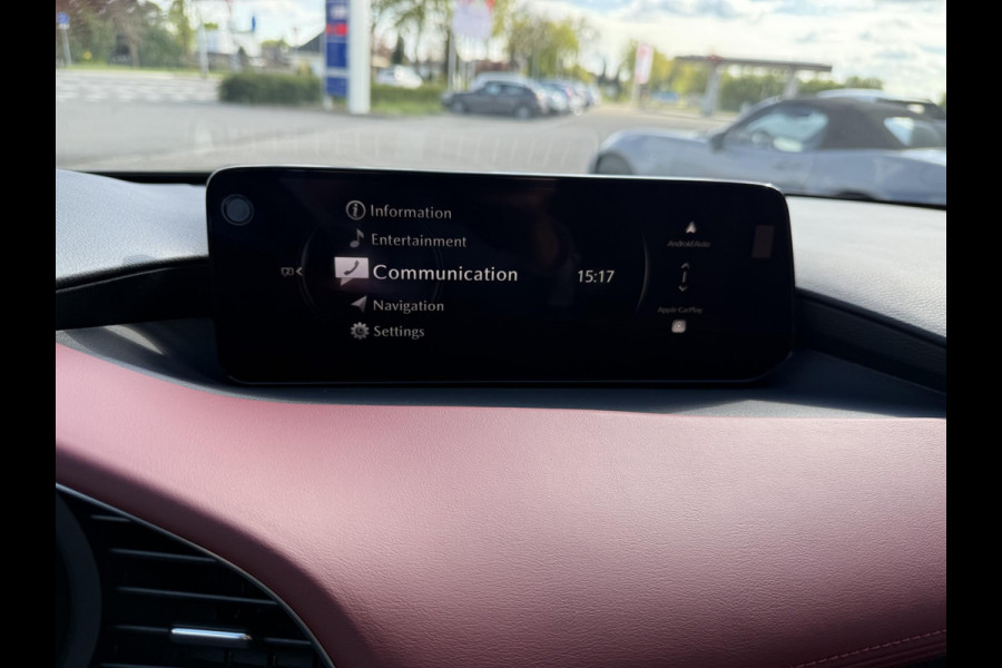 Mazda 3 2.0 e-SkyActiv-X M Hybrid 186 Takumi | ROOD LEDER | NIEUW TE REGISTREREN | PANO DAK |